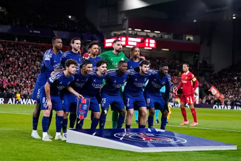 قبل الجولة العاشرة.. لماذا يبدو باريس أحق بالدوري الإنجليزي من أي فريق آخر؟